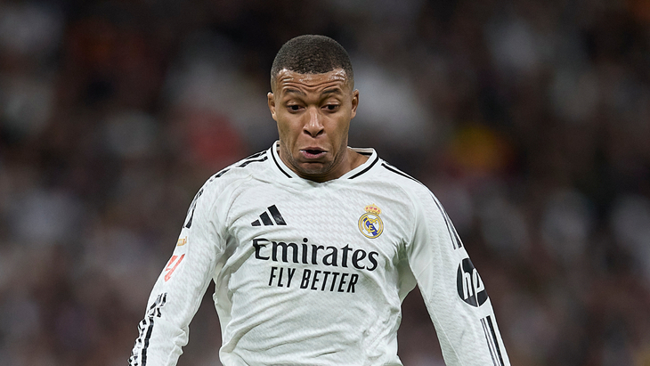 Килиан Мбаппе — нападающий «Реала»