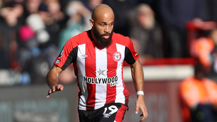 Бриан Мбемо — нападающий «Брентфорда»