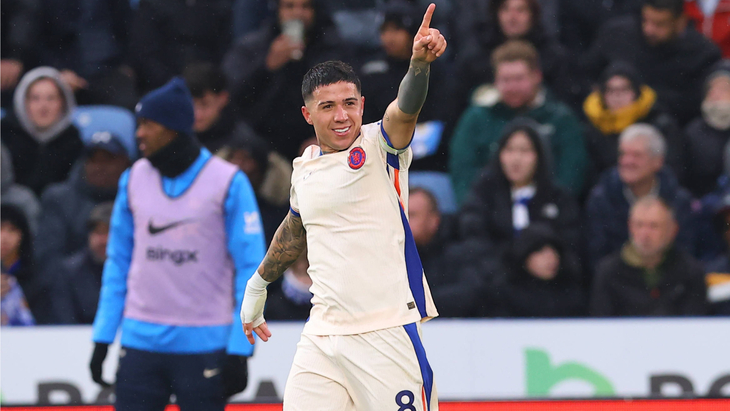 Энцо Фернандес