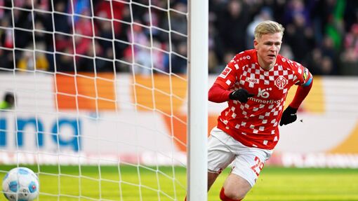 Майнц — Хольштайн. Прогноз и ставка на матч Прогноз на матч Майнц — Хольштайн