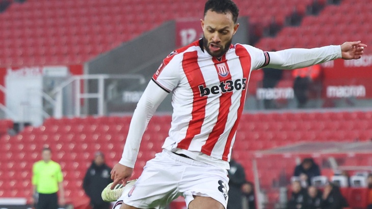 Льюис Бейкер («Сток Сити»)