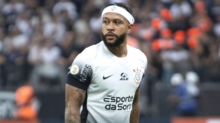 Мемфис Депай