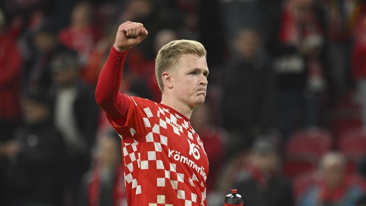 Йонатан Буркардт