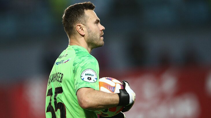 Игорь Акинфеев (вратарь и капитан ЦСКА)