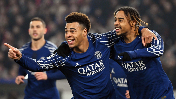 Дезире Дуэ и Брадли Баркола