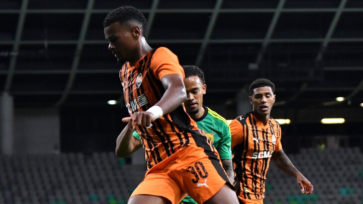 «Шахтёр» — «Ильвес»