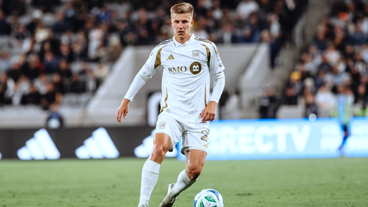 Артём Смоляков