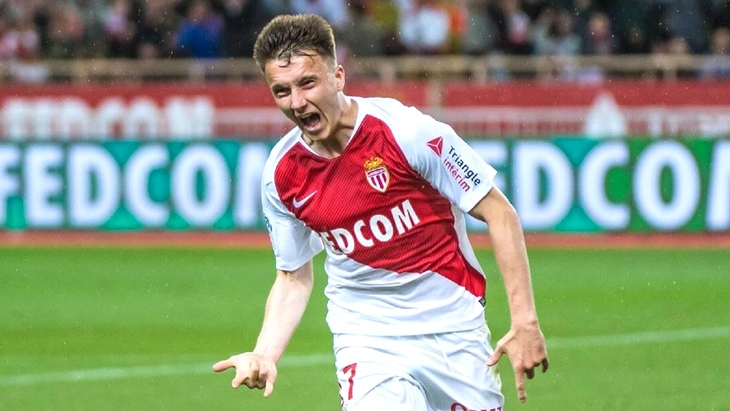 Александр Головин