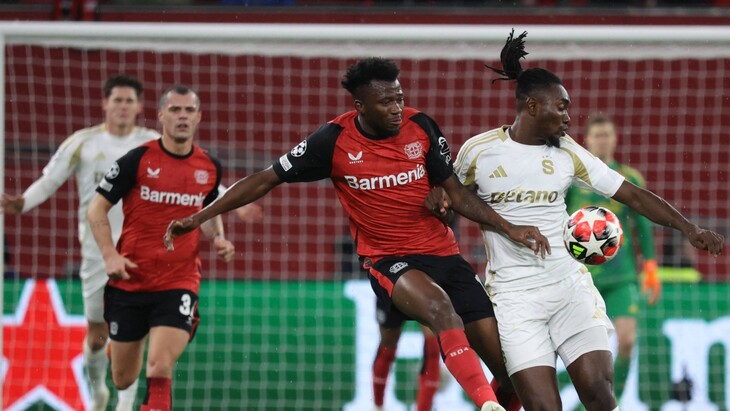 «Байер» — «Спарта»