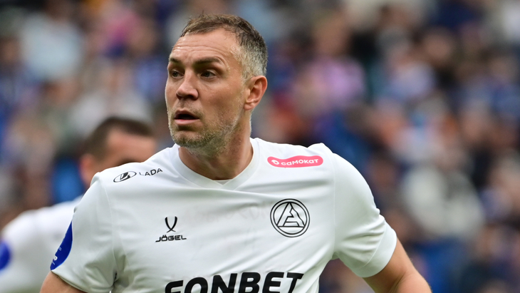 Артем Дзюба — нападающий «Акрона»