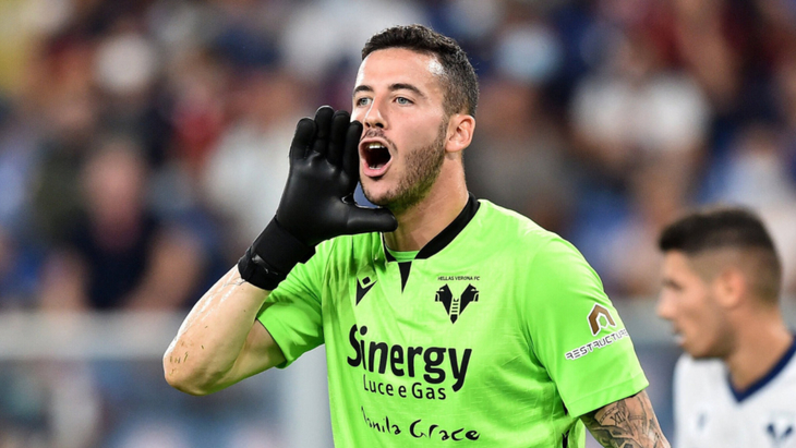 Лоренцо Монтипо — вратарь «Вероны»