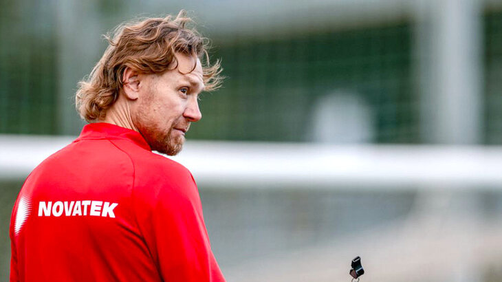 Валерий Карпин (главный тренер сборной России)