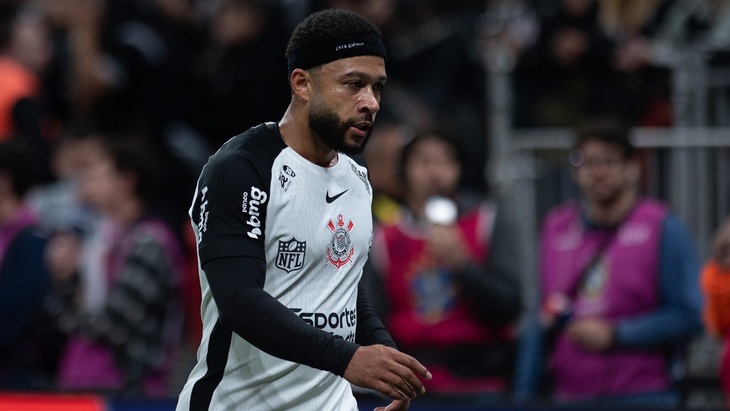 Мемфис Депай («Коринтианс»)