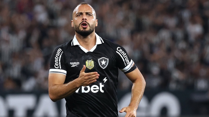 Артур Кабрал