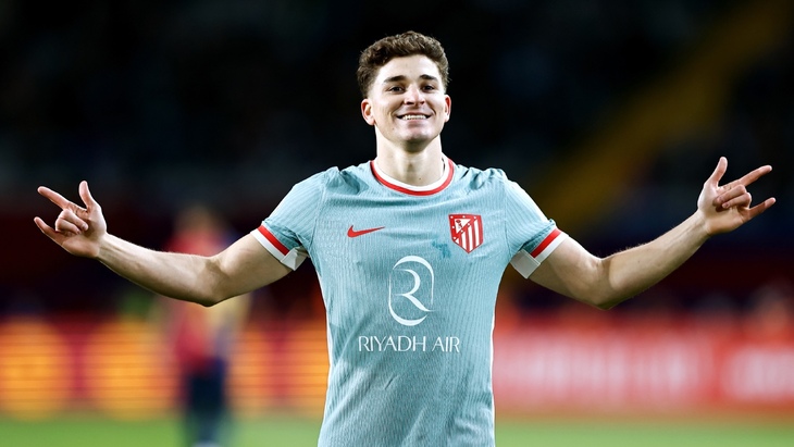 Хулиан Альварес