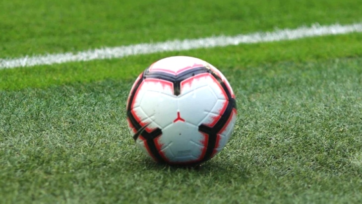 Футбольный мяч