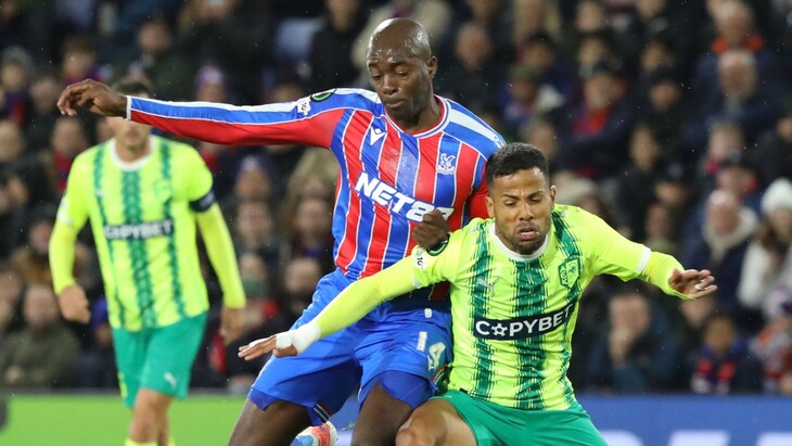 «Кристал Пэлас» — АЕК