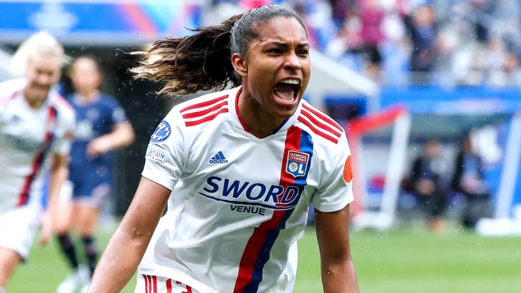 «Лион» (жен)