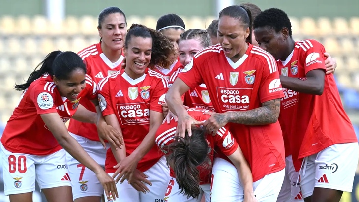 «Бенфика» (жен)