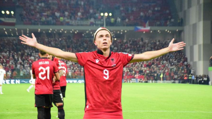 Ясир Асани — лидер сборной Албании