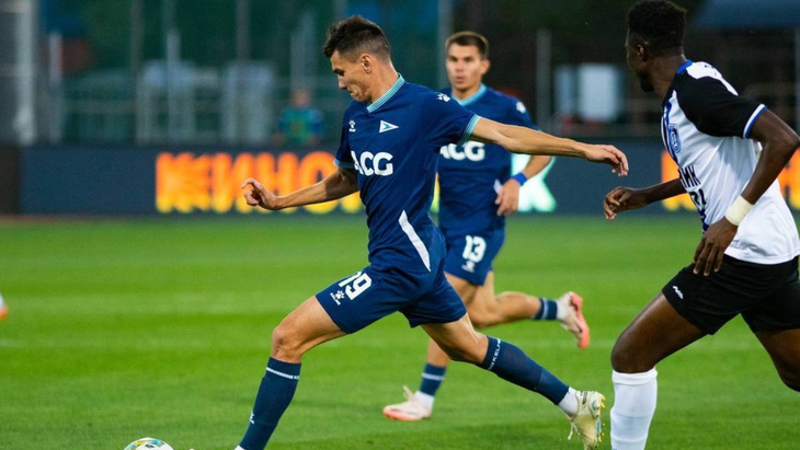 Футбольный клуб «Чайка»