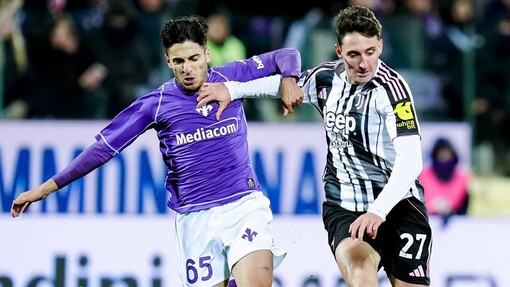 Прогноз на матч Фиорентина — АЕК Афины