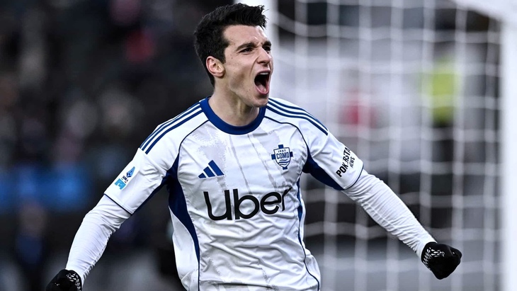 Анастасиос Дувикас