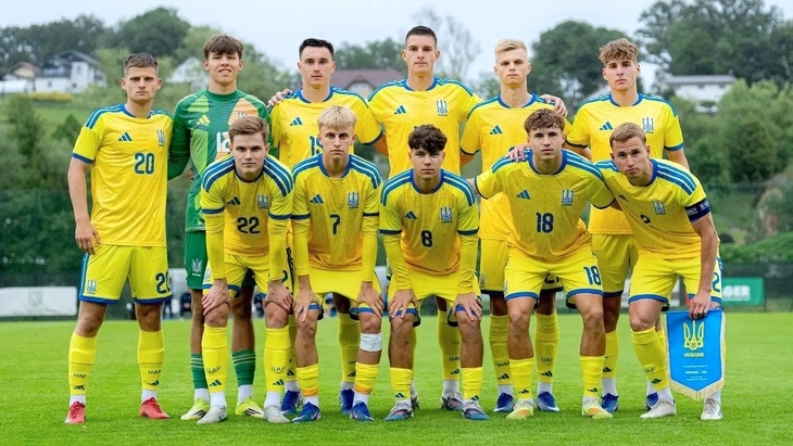 Молодёжная сборная Украины