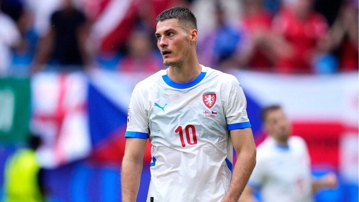 Патрик Шик