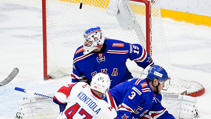 СКА обороняется в матч с «Локомотивом»