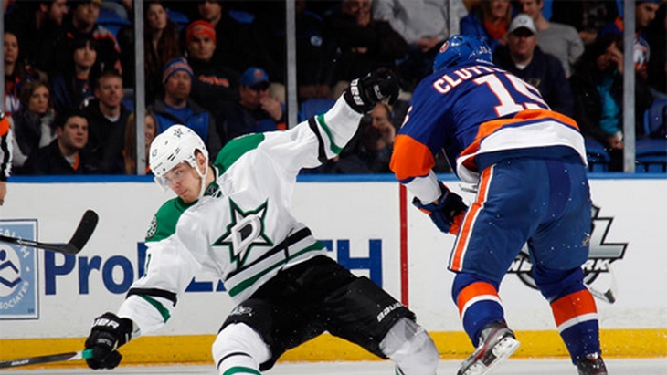 борьба в матче «Нью-Йорк» Айлендерс — «Даллас»