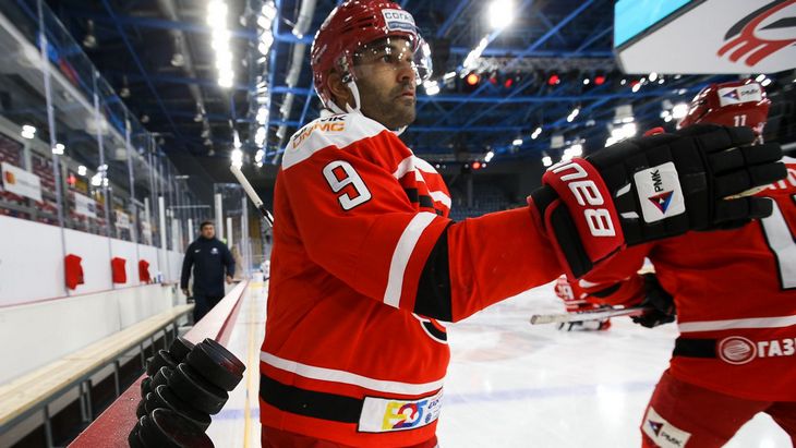 Найджел Доус, «Автомобилист»