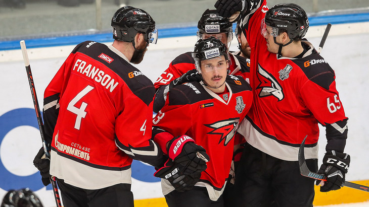 Команда «Авангард»