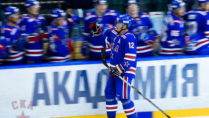 Хоккеист СКА