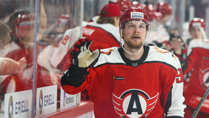 Хоккеист «Автомобилиста»