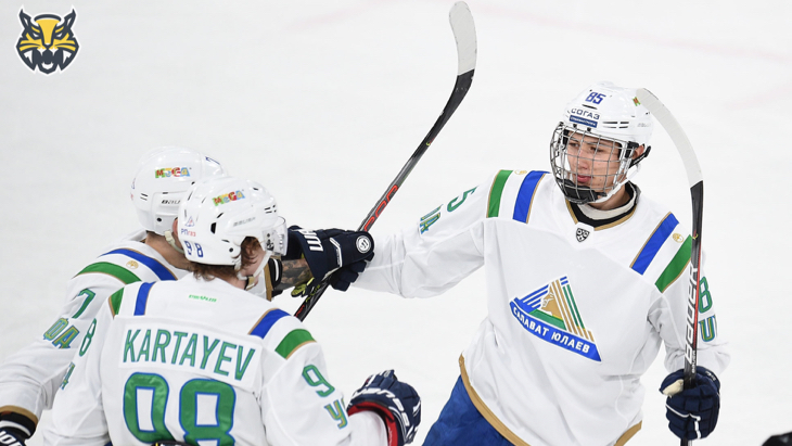 Хоккеисты «Салавата Юлаева»