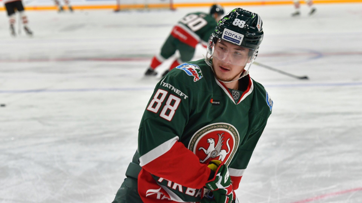 Хоккеист «Ак Барса»