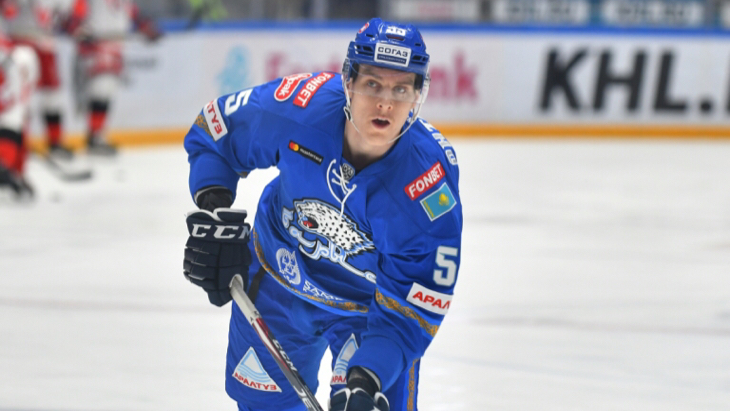 Хоккеист «Барыса»