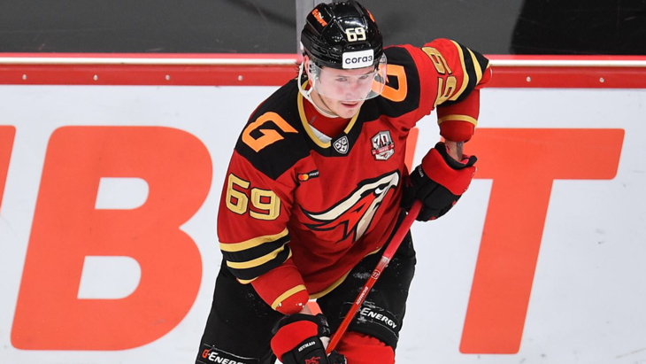 Сергей Шумаков