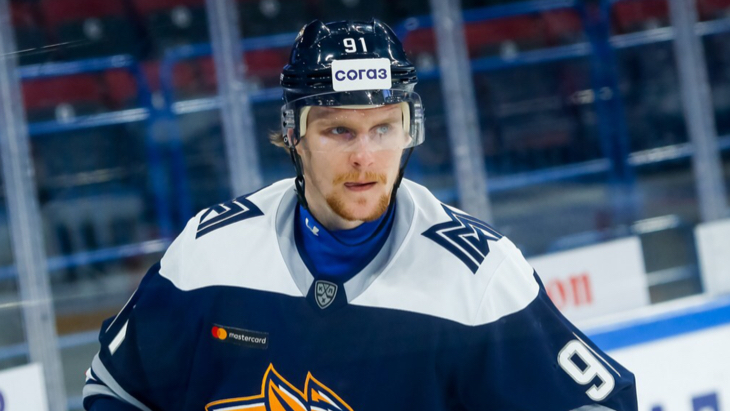 Максим Карпов