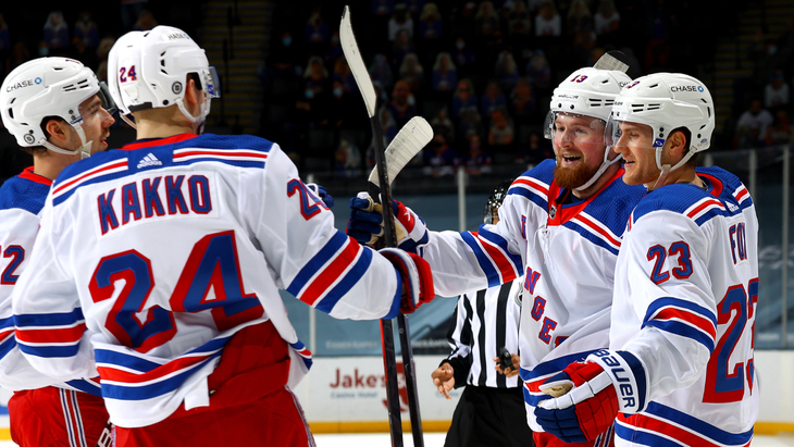 «Рейнджерс» в матче против «Айлендерс» 10 апреля