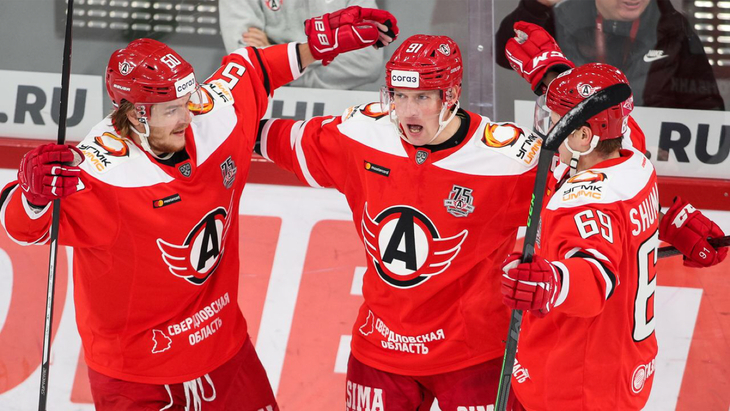 «Автомобилист» в матче с «Салаватом Юлаевым»