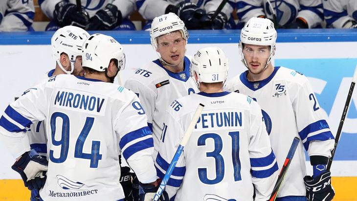 «Динамо» в матче с «Локомотивом»