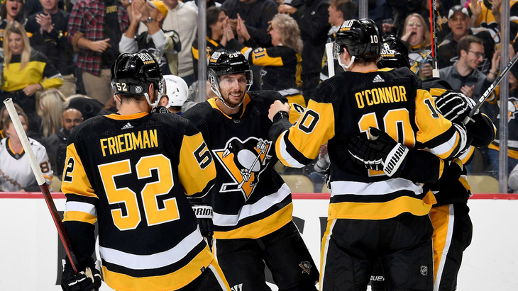 «Питтсбург» в матче с «Торонто»