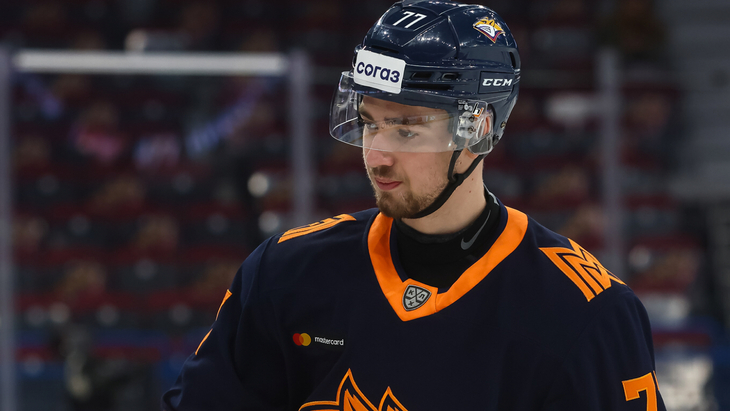 Илья Николаев