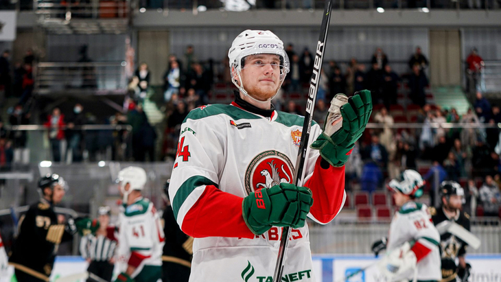 Илья Сафонов