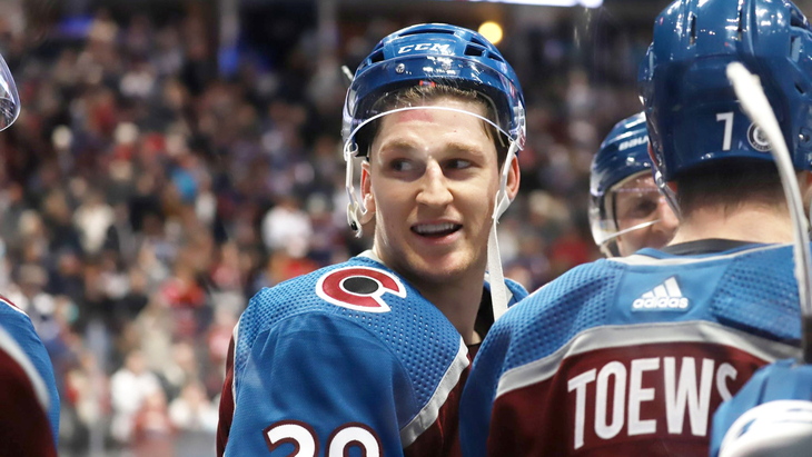 Натан Маккиннон