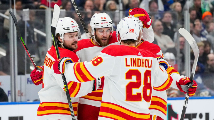 «Калгари» в матче с «Торонто»