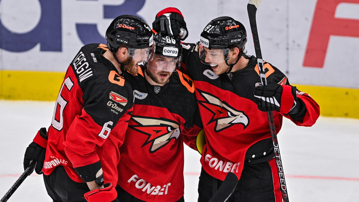 «Авангард» в матче с «Салаватом»