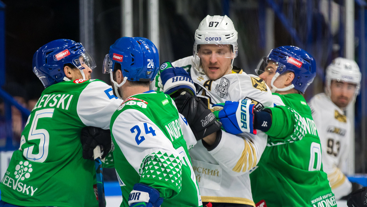 «Салават» во втором матче с «Адмиралом»